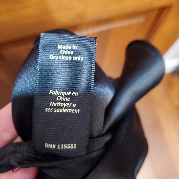 NWT Elizabeth & James Jaiden Tux Pant, Size Medium - Picture 7 of 16